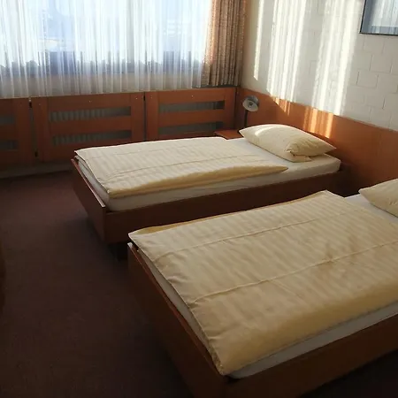Rtb-Hotel - Sportschule Bergisch Gladbach Kamer foto